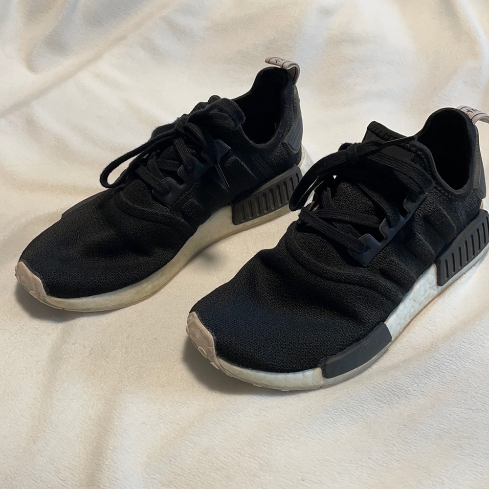 Black Adidas NMD